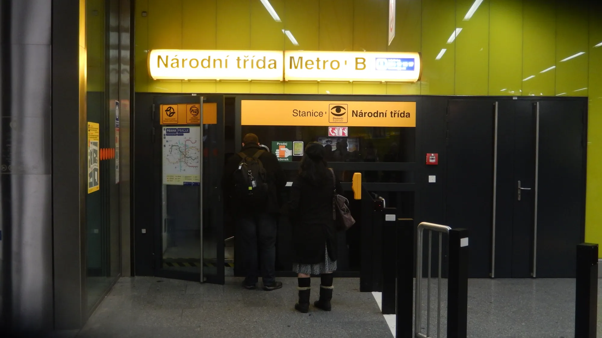 Metro - stanice Národní třída, Praha (2013)